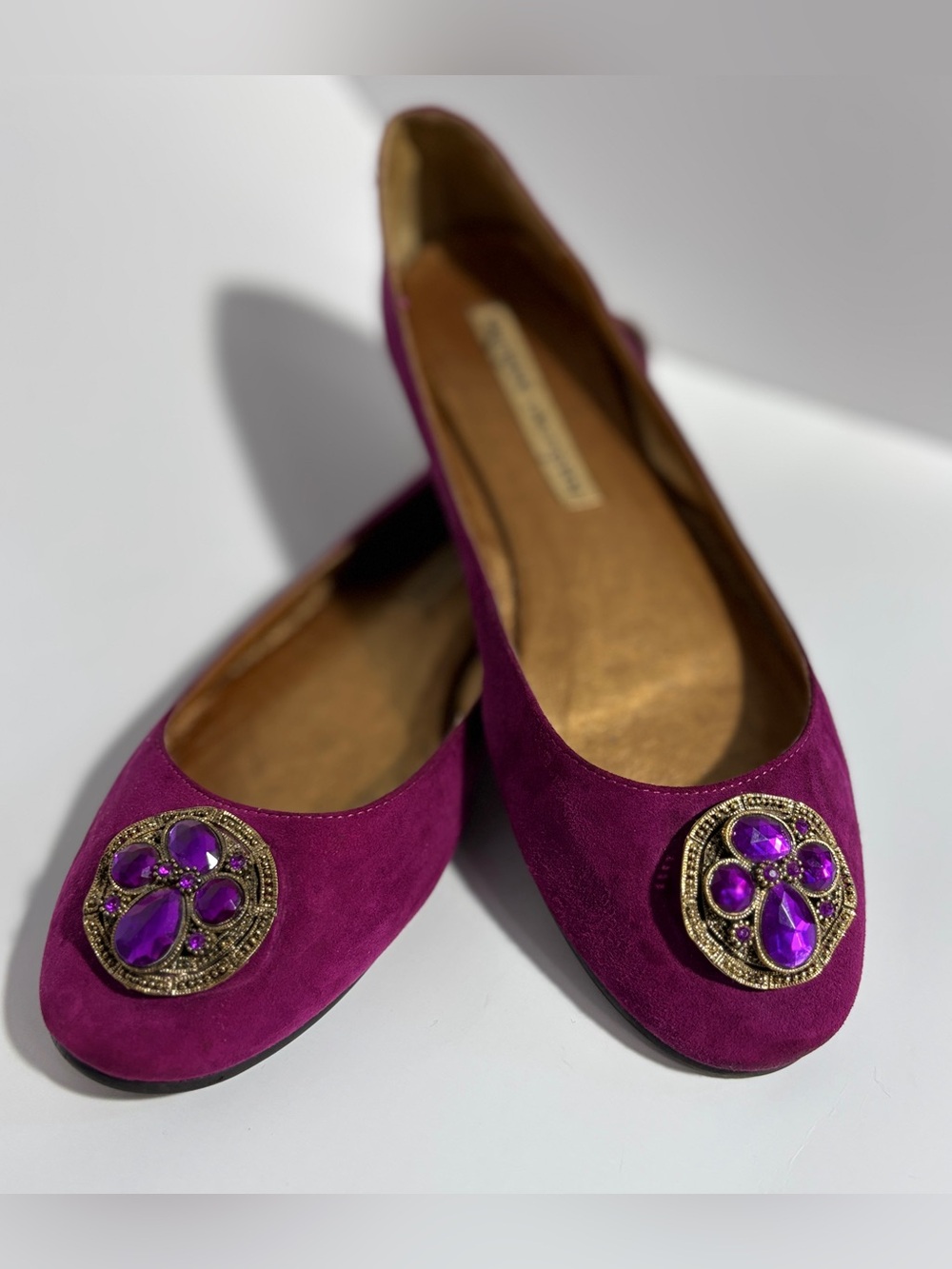 Chinese Laundry Magenta Flats Jeweled Gem Medallion Purple Sz 8